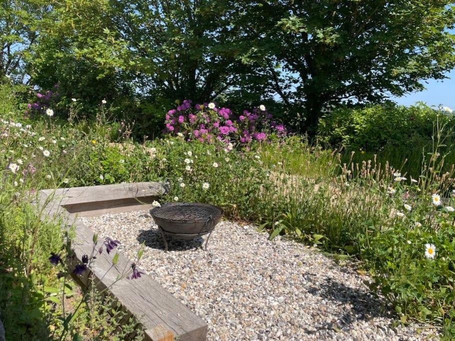 Whitebeam, Moor And Sea Holidays, Beautiful Views Over Exmoor Lynton Exterior photo